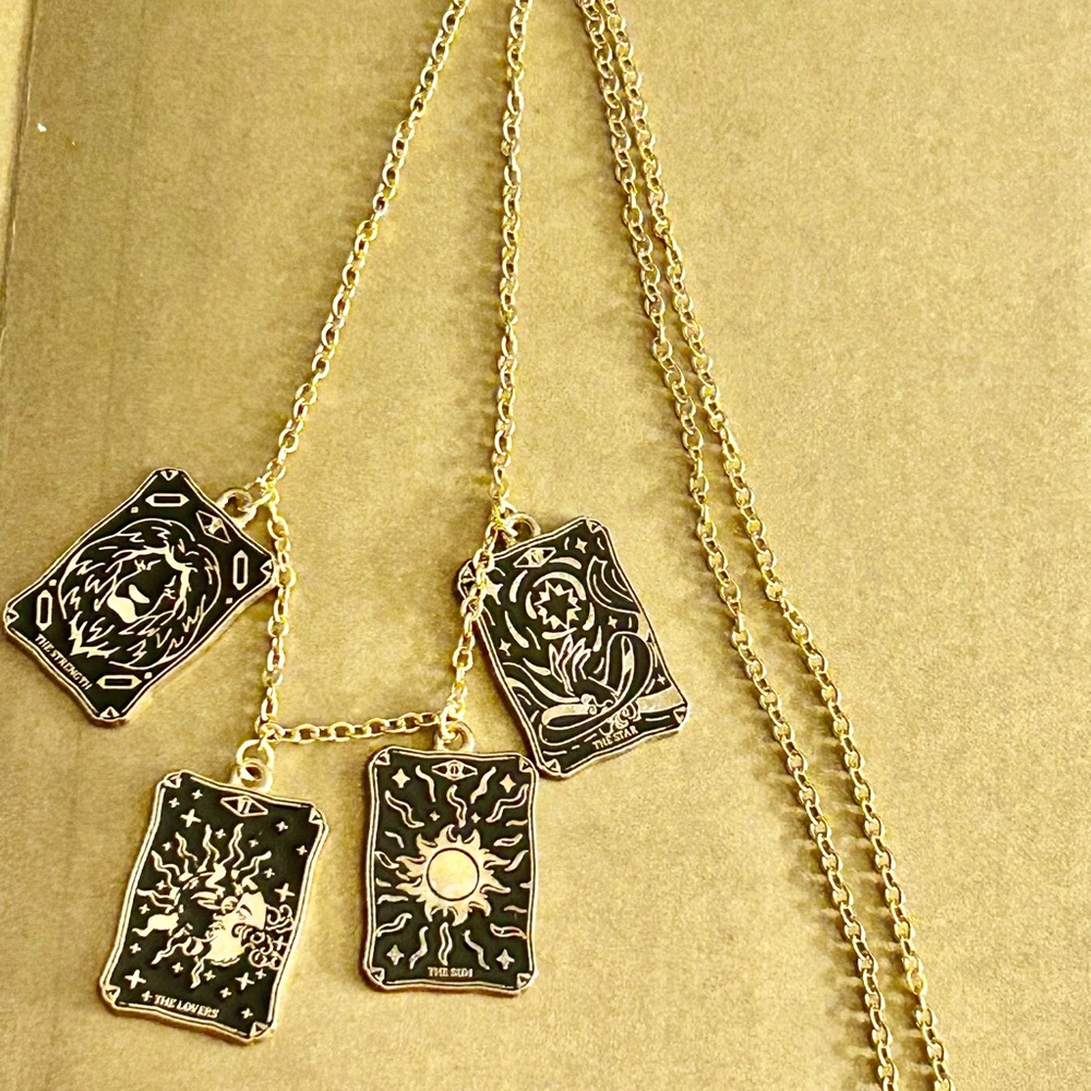 NWOT Necklace tarot card charms: strength, sun, lovers, star black enamel 21β - Picture 2 of 9